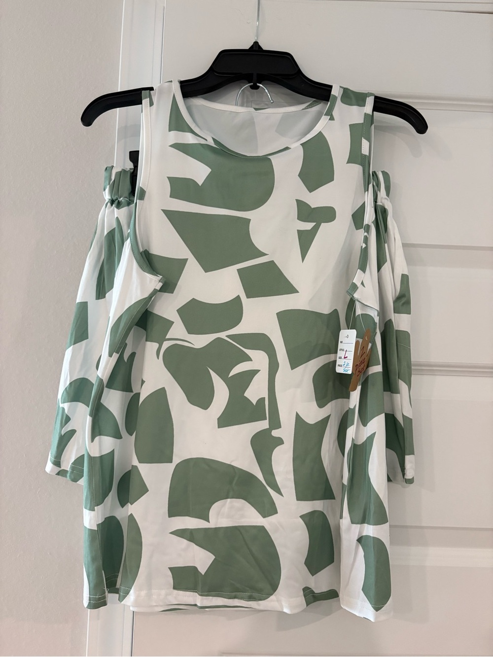 Green & White Sleeveless Printed Short Set